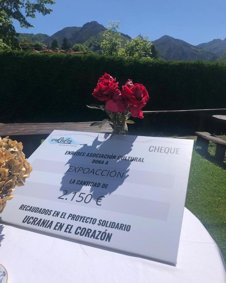 Hotel Restaurante La Carasca Orlé 외부 사진