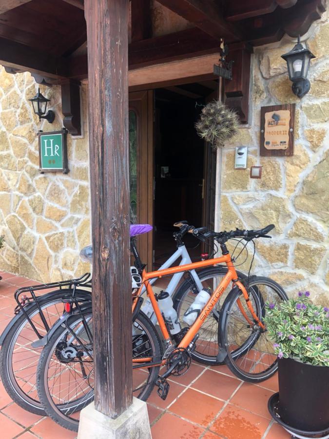 Hotel Restaurante La Carasca Orlé 외부 사진